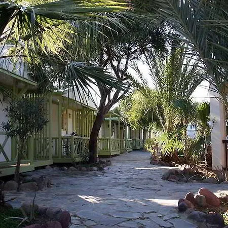 Hotel Escullos *
